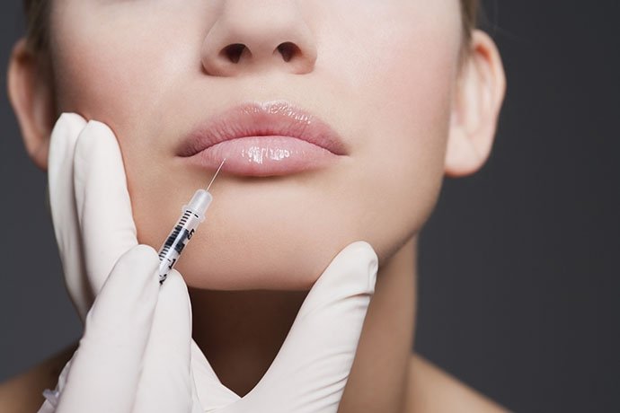 რა უნდა იცოდეთ, სანამ ტუჩებს გაიდიდებთ